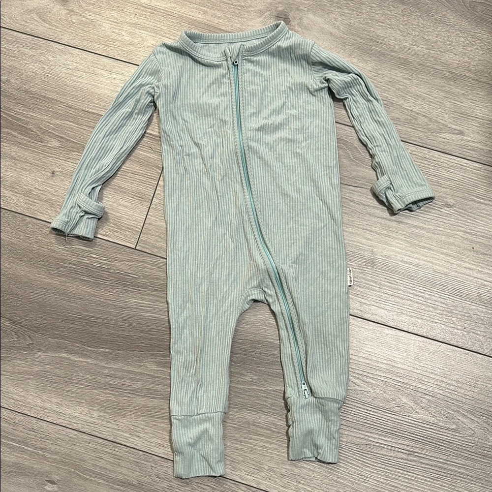 Kids Ribbed One Piece in Green